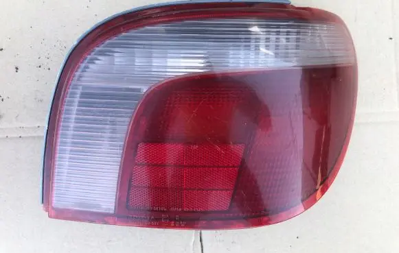 Toyota Yaris Rear/tail lights