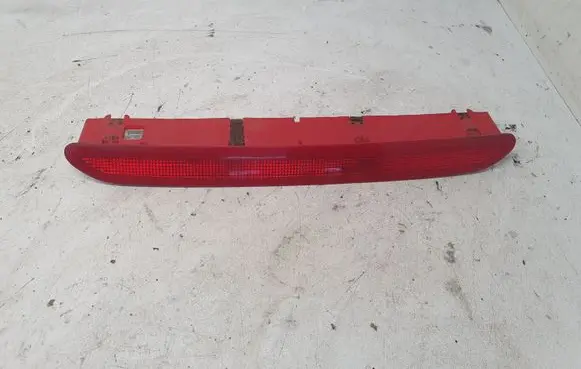 Volkswagen PASSAT B6 Third/center stoplight 1K6945097A
