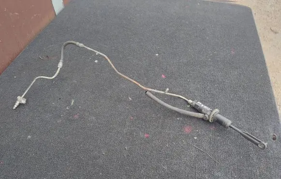 Dacia Logan I Clutch pipe/line 