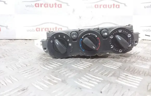 Ford Focus C-MAX Climate control unit 3M5T19980AC