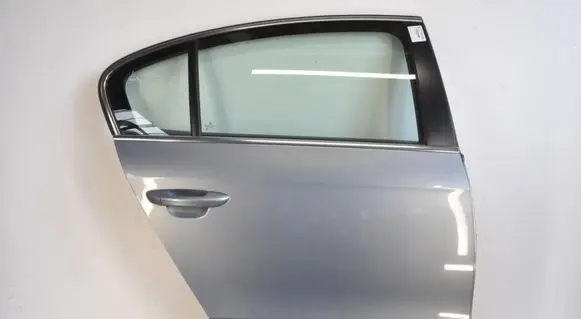 Volkswagen PASSAT B6 Rear door 