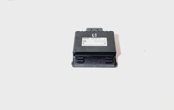 Audi Q3 8U Voltage converter/converter module 8K0959663 111002109 CDG001