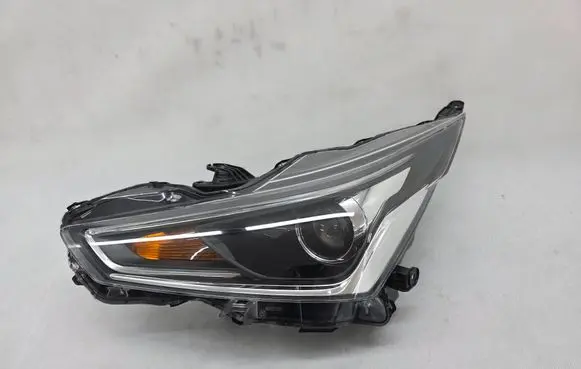 Toyota Aygo AB40 Headlight/headlamp 0H-27 OH-27