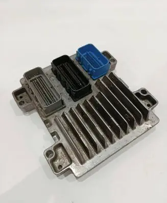 Opel Astra J Engine control unit/module 12654137 12643636