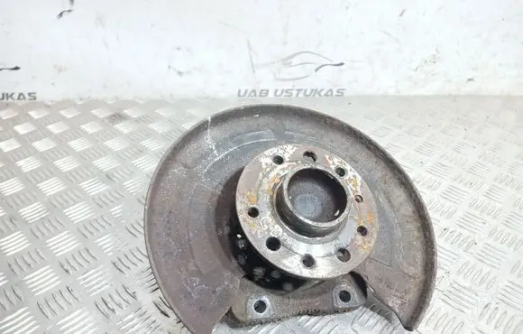 Opel Meriva B Rear wheel hub spindle/knuckle 