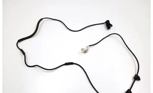Toyota Hilux (AN10, AN20, AN30) ABS brake wheel speed sensor 895420K020