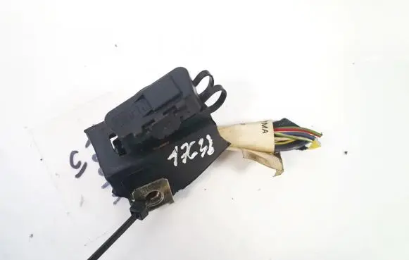 Sensor