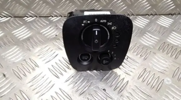 Light switch