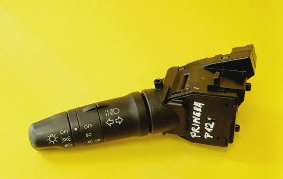Nissan Primera Indicator stalk 25540