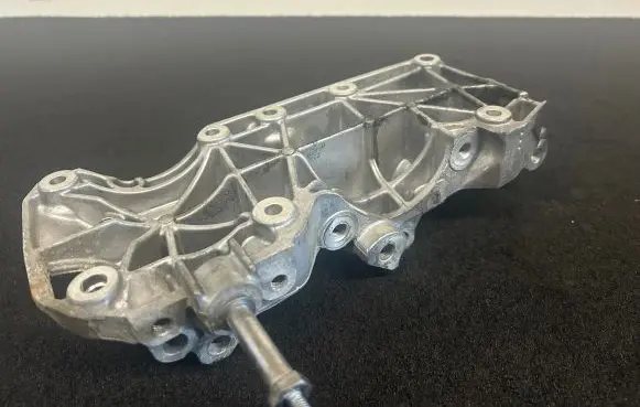 BMW 5 F10 F11 Engine mounting bracket 1116850686305 8508883 1747861