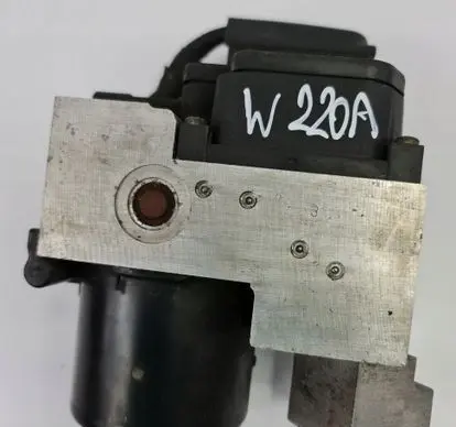 Mercedes-Benz S W220 ABS Pump A0034318012