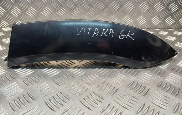 Suzuki Grand Vitara I Rear arch trim 7767065DA1 77671650A1