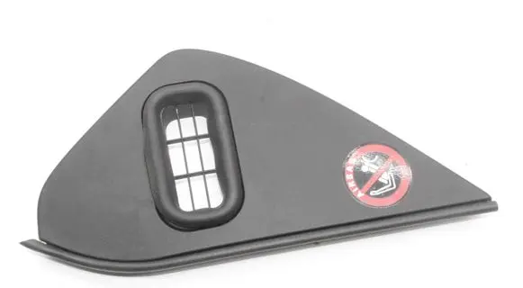 Maserati Ghibli Dashboard glove box trim 06700184330