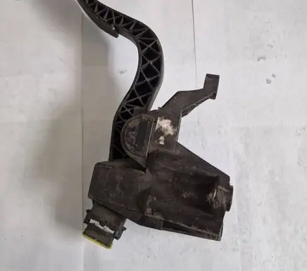 Alfa Romeo 147 Accelerator throttle pedal