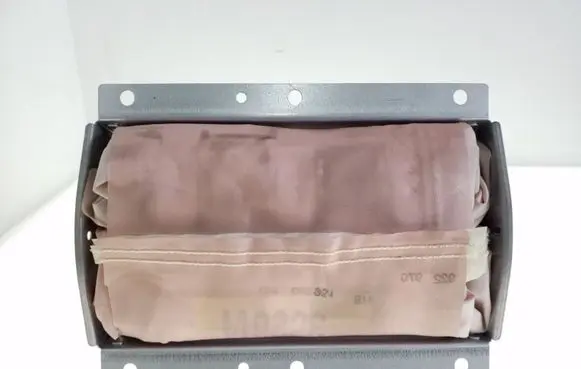 Volvo XC70 Passenger airbag 9191928