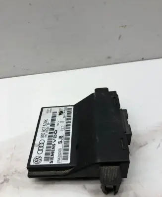Audi A3 S3 8P Gateway control module 1K0907530K 1K0907951 5WK50000B