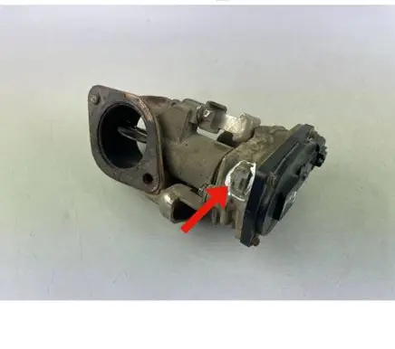 Subaru Forester SJ Throttle valve 14452AA010 14450AA020