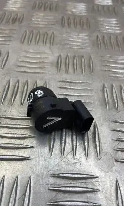 BMW 1 E81 E87 Parking PDC sensor 6935598