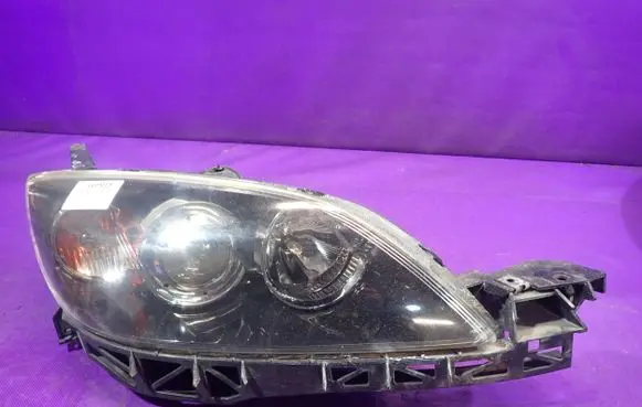 Mazda 323 F Headlight/headlamp