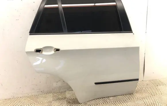 Rear door