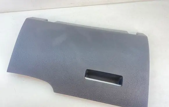 Volkswagen Caddy Fuse box cover 2K1858925