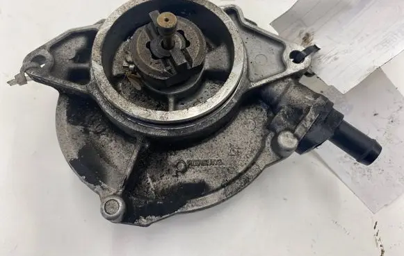 Audi A6 S6 C6 4F Vacuum pump 057145100T