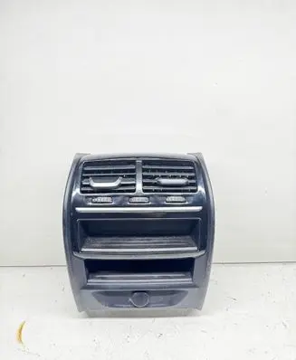 BMW 5 G30 G31 G38 Rear air vent grill 9357865 07112017 00986