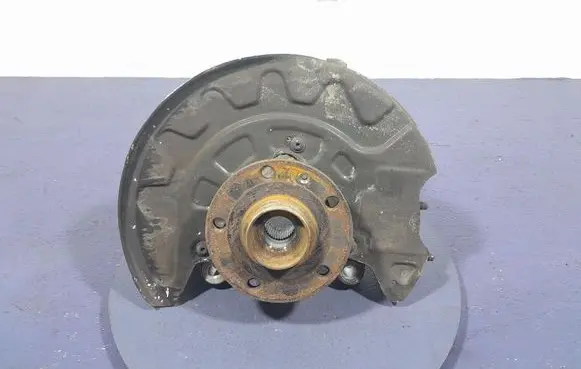 Skoda Superb B5 (3U) Front wheel hub spindle knuckle 5Q0407257C