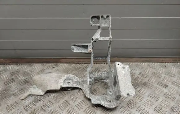 Audi Q7 4M Brake pedal bracket assembly 4M1723117E