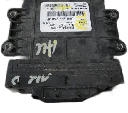 Volkswagen Golf V Trunk lid opening control unit 09G927750JE