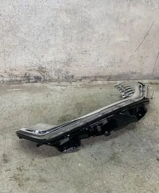 Ford Mondeo MK V Front indicator light