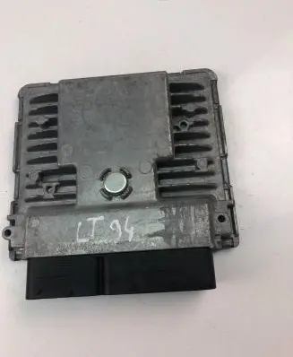 Skoda Fabia Mk2 (5J) Engine control unit/module ECU 03F906070HP
