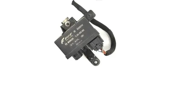 Alfa Romeo Giulia Glow plug pre-heat relay 552550747 0281003065