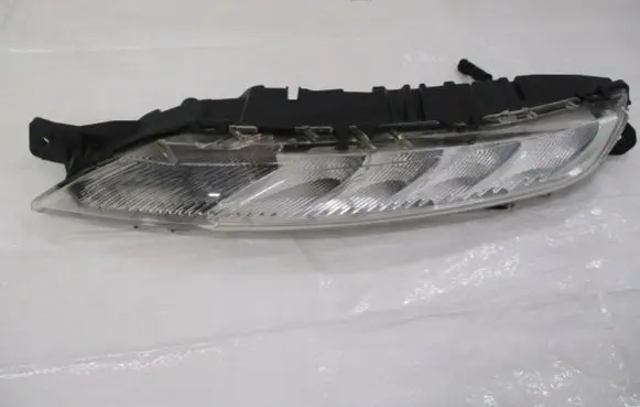 Citroen C4 II Picasso Front fog light 9676036380