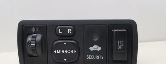 Toyota Corolla E120 E130 Wing mirror switch 183574