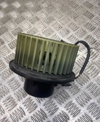 Audi A4 S4 B5 8D Heater fan/blower 893819021 3137020009