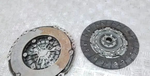 Volvo V50 Clutch set kit 324043010