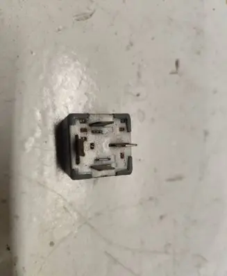 Audi A4 S4 B5 8D Other relay 443951253K
