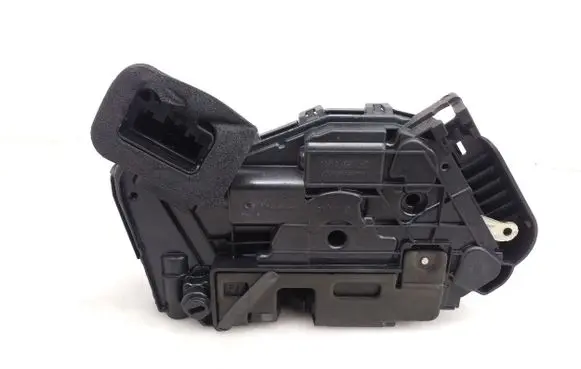 Skoda Karoq Rear door lock 5TA839015D