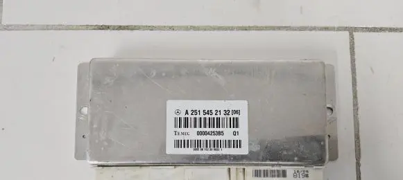 Mercedes-Benz GL X164 Suspension control unit/module A2515452132 00004253B5 005506152300932