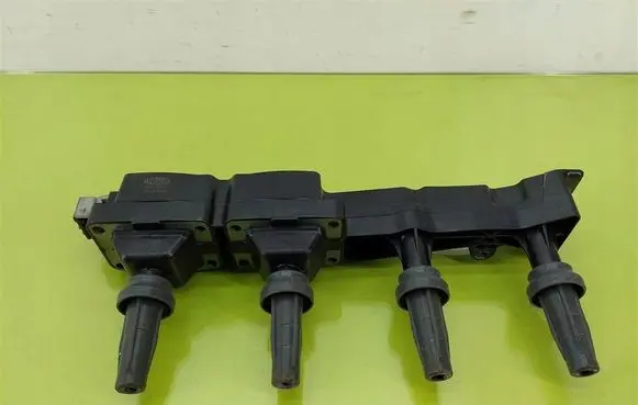 Peugeot 307 High voltage ignition coil BAEQ082