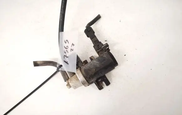 KIA Carens I Turbo solenoid valve 72190316