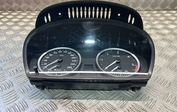 BMW 5 E60 E61 Speedometer (instrument cluster) 6945633