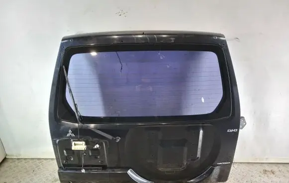Mitsubishi Pajero Tailgate/trunk/boot lid