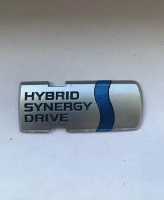 Toyota Auris E180 Manufacturers badge/model letters 