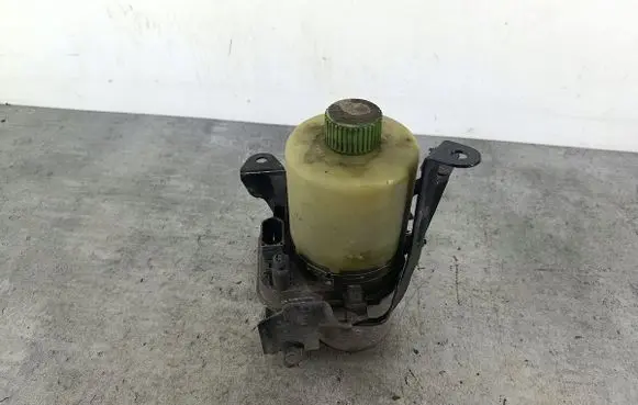Seat Ibiza IV (6J,6P) Power steering pump 6R0423156BTRW