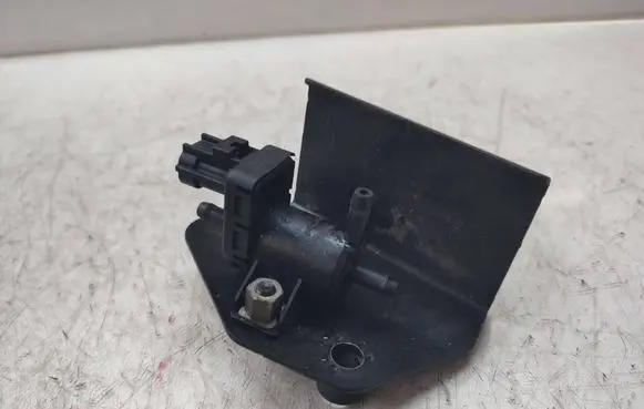 Ford Ranger Turbo solenoid valve 1321214