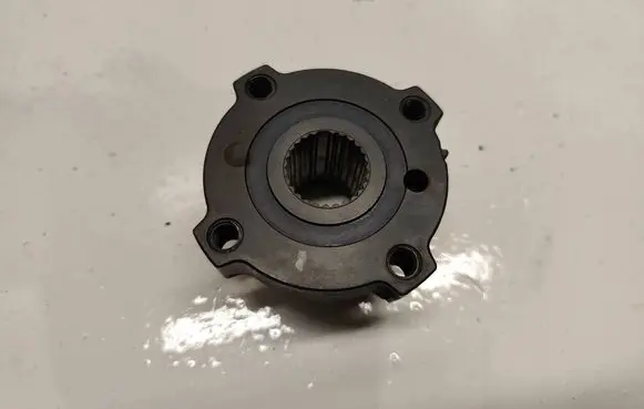 Volvo XC90 Crankshaft pulley 