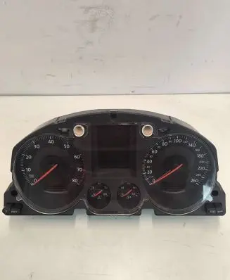 Volkswagen PASSAT B6 Speedometer (instrument cluster) A2C53117394