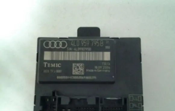 Audi Q7 4L Door control unit/module 4L0959795B 4L0910795B